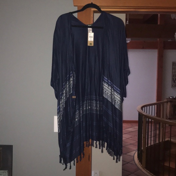 Roots Sweater/kimono - Picture 2 of 5